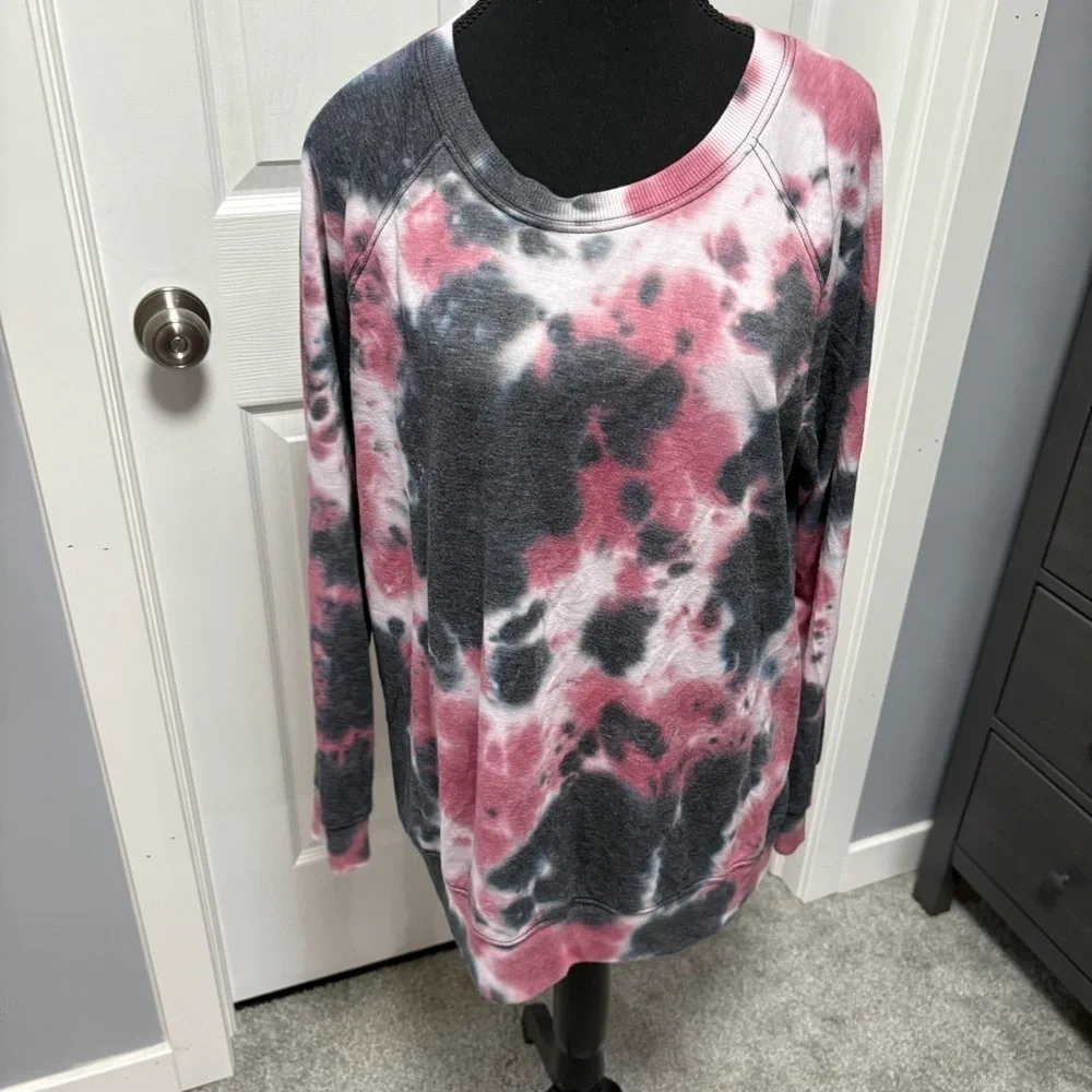 Torrid Top - Picture 1 of 7